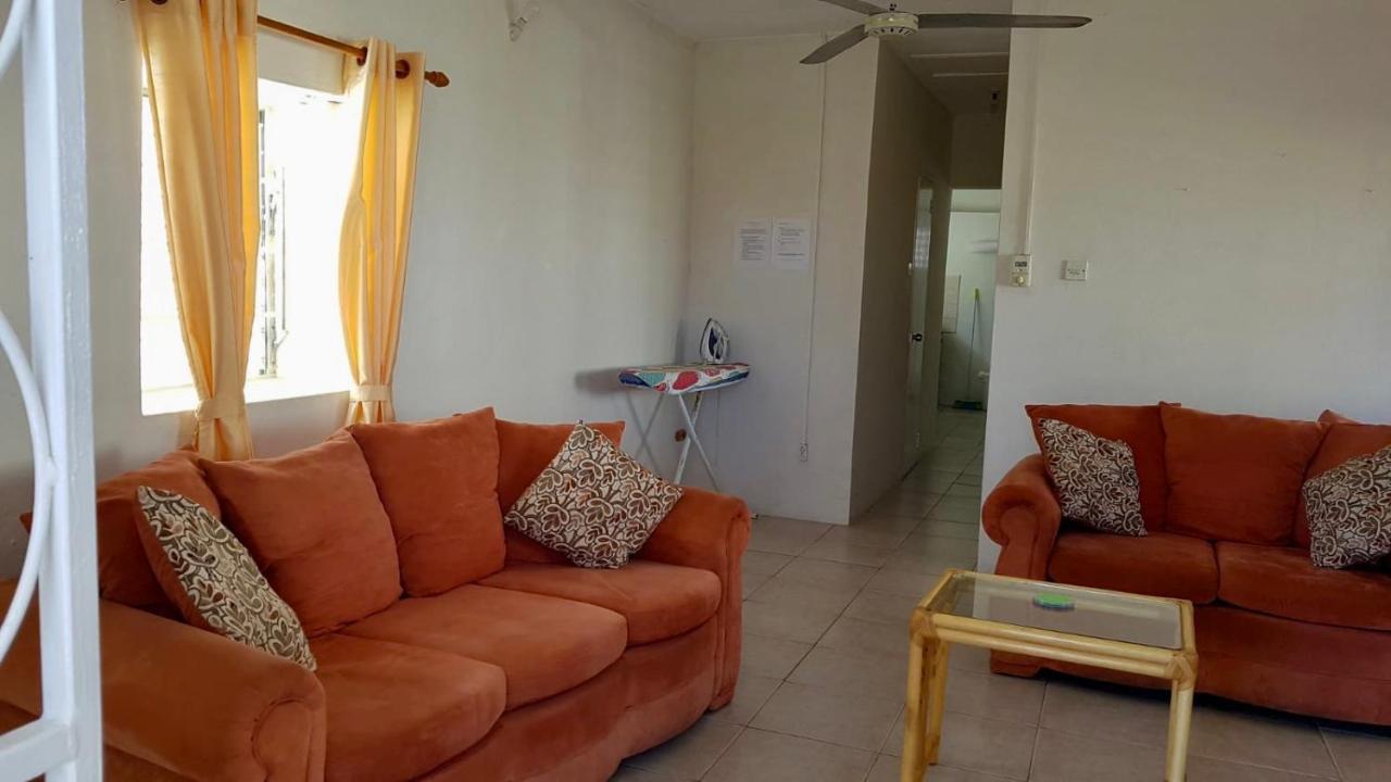 Ventnor House Apartments Бриджтаун Екстериор снимка