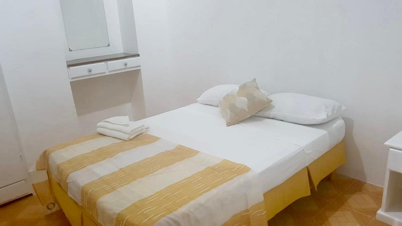 Ventnor House Apartments Бриджтаун Екстериор снимка