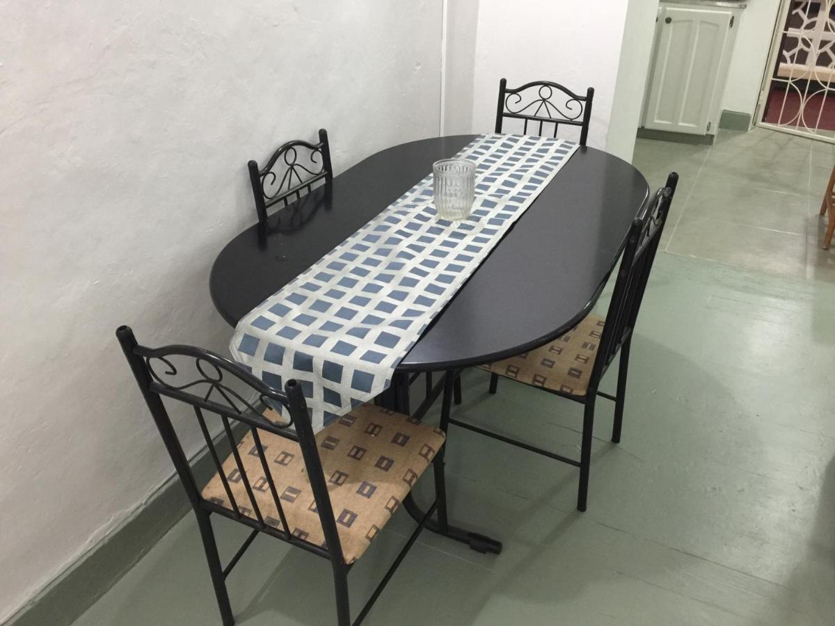 Ventnor House Apartments Бриджтаун Екстериор снимка