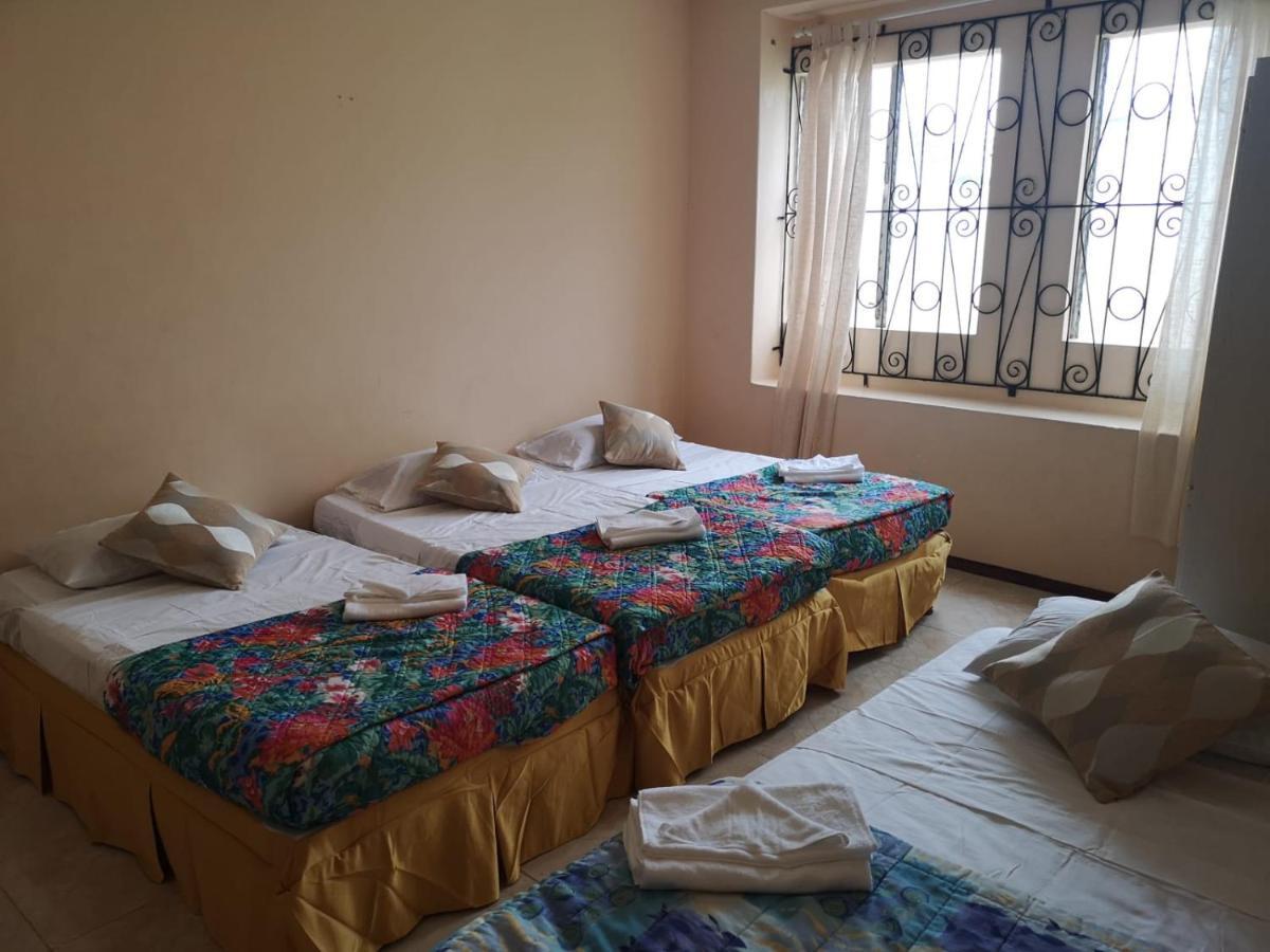 Ventnor House Apartments Бриджтаун Екстериор снимка