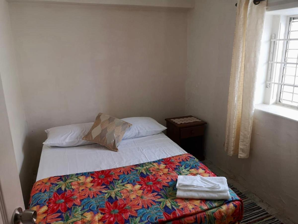 Ventnor House Apartments Бриджтаун Екстериор снимка